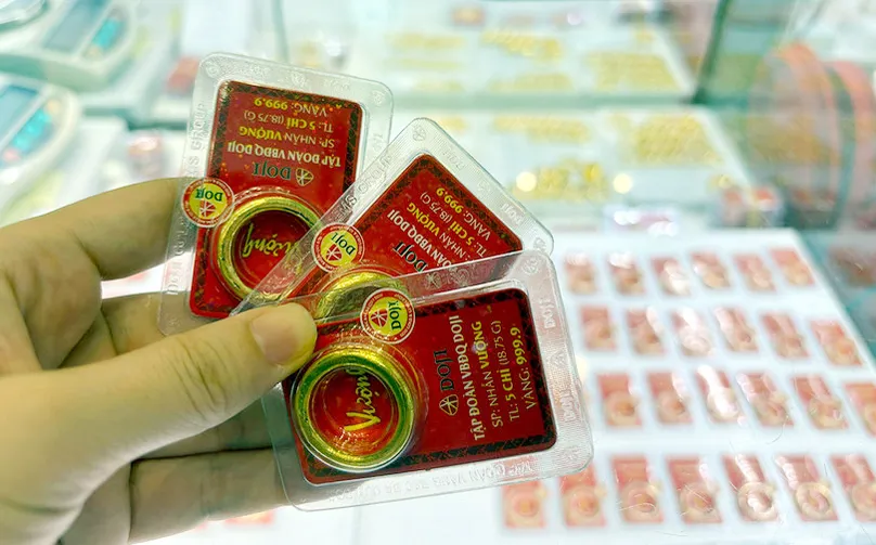 Giá vàng hôm nay 20/10: Vàng miếng và vàng nhẫn giao dịch cầm chừng, vẫn tăng nhẹ