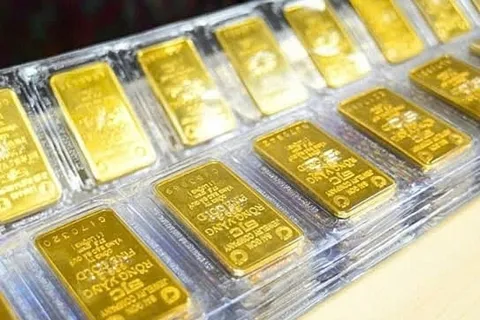 Giá vàng hôm nay 21/12: Vàng SJC và vàng nhẫn diễn biến trái chiều, thị trường phân hóa mạnh