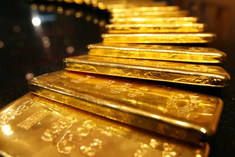 Giá vàng hôm nay 6/11: Vàng miếng SJC và vàng nhẫn bất ngờ tăng mạnh trở lại