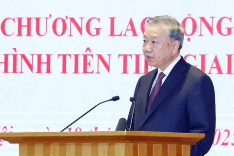 Tổng Bí thư Tô Lâm: Văn phòng Trung ương Đảng cần đóng vai “nhạc trưởng”