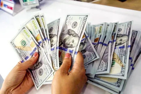 Tỷ giá USD hôm nay 1/11: Thị trường tự do tăng nhẹ