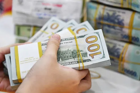 Tỷ giá USD hôm nay 13/10: Thị trường tự do tăng trở lại