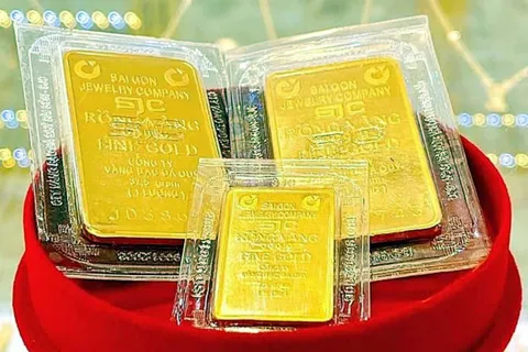 Giá vàng hôm nay 26/1/2026: Vàng SJC và vàng nhẫn duy trì đà tăng mạnh, tiếp tục lập đỉnh mới