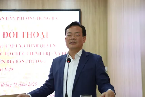 Phường Hồng Hà tổ chức đối thoại giữa người đứng đầu cấp ủy, chính quyền với Nhân dân