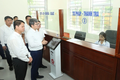 Tổ công tác số 6 kiểm tra cơ sở vật chất 4 xã mới tại huyện Mê Linh