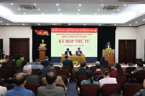 HĐND phường Cửa Nam thảo luận nhiều nội dung quan trọng, tập trung chất vấn các vấn đề được cử tri quan tâm