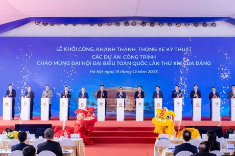 Vingroup đồng loạt khởi công, khai trương 11 công trình trọng điểm trên toàn quốc