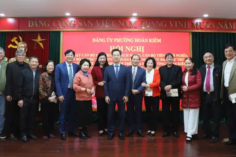 Phường Hoàn Kiếm quyết tâm hoàn thành xuất sắc nhiệm vụ năm 2026
