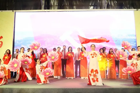 Phường Cửa Nam tổ chức chương trình nghệ thuật chào mừng 96 năm Ngày thành lập Đảng Cộng sản Việt Nam