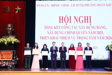 Phường Hoàn Kiếm tổng kết công tác năm 2025, triển khai nhiệm vụ trọng tâm năm 2026
