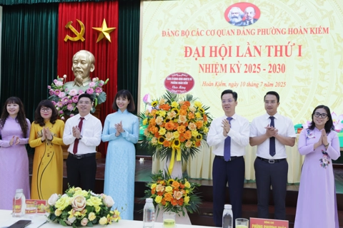 Nâng cao chất lượng công tác tham mưu giúp việc cho Đảng ủy phường Hoàn Kiếm