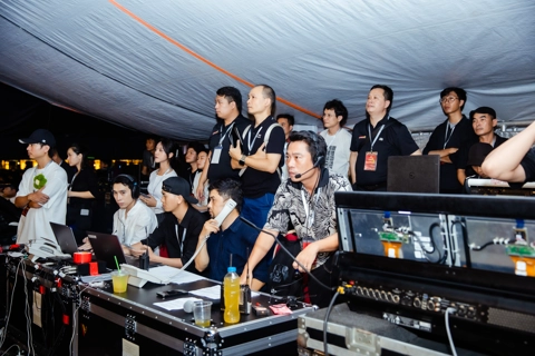 Đạo diễn Phạm Hoàng Giang tiết lộ hậu trường căng thẳng, có 1-0-2 khi thực hiện Concert quốc gia
