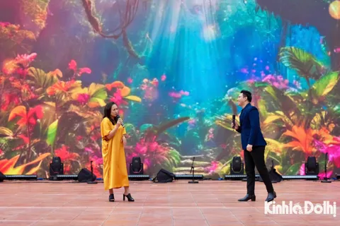 Đông Hùng, Khánh Linh "làm nóng" Lễ hội Văn hóa Ẩm thực Hà Nội 2025