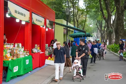 Lễ hội Văn hoá Ẩm thực Hà Nội và cách dựng xây giá trị văn hoá dài hạn
