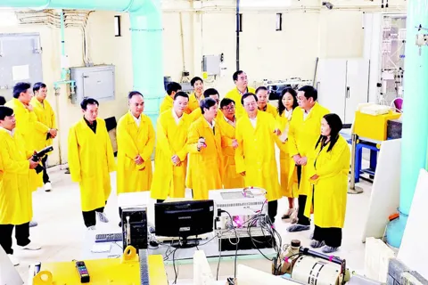 Đẩy mạnh thông tin, tuyên truyền về phát triển, ứng dụng năng lượng nguyên tử phục vụ phát triển kinh tế - xã hội