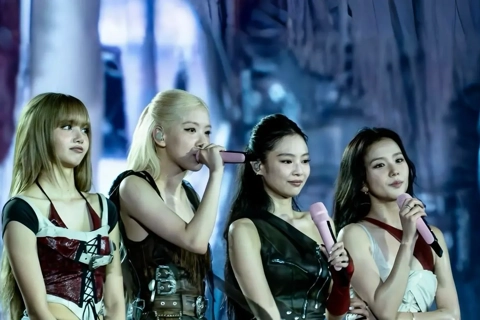 Blackpink đại thắng: Phá kỷ lục trên YouTube, concert "Deadline" cháy vé nhưng vướng lùm xùm