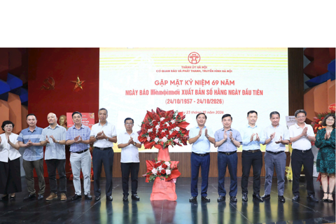Bồi đắp truyền thống Anh hùng, tỏa sáng trên hành trình mới