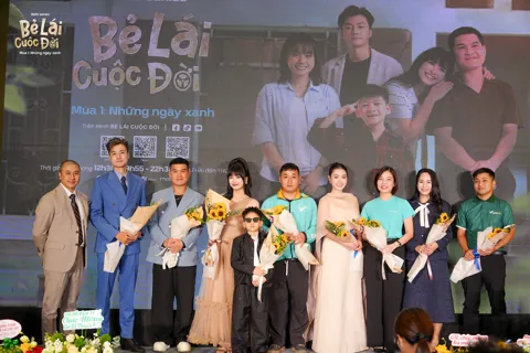 “Bẻ lái cuộc đời”chính thức ra mắt trên nền tảng số