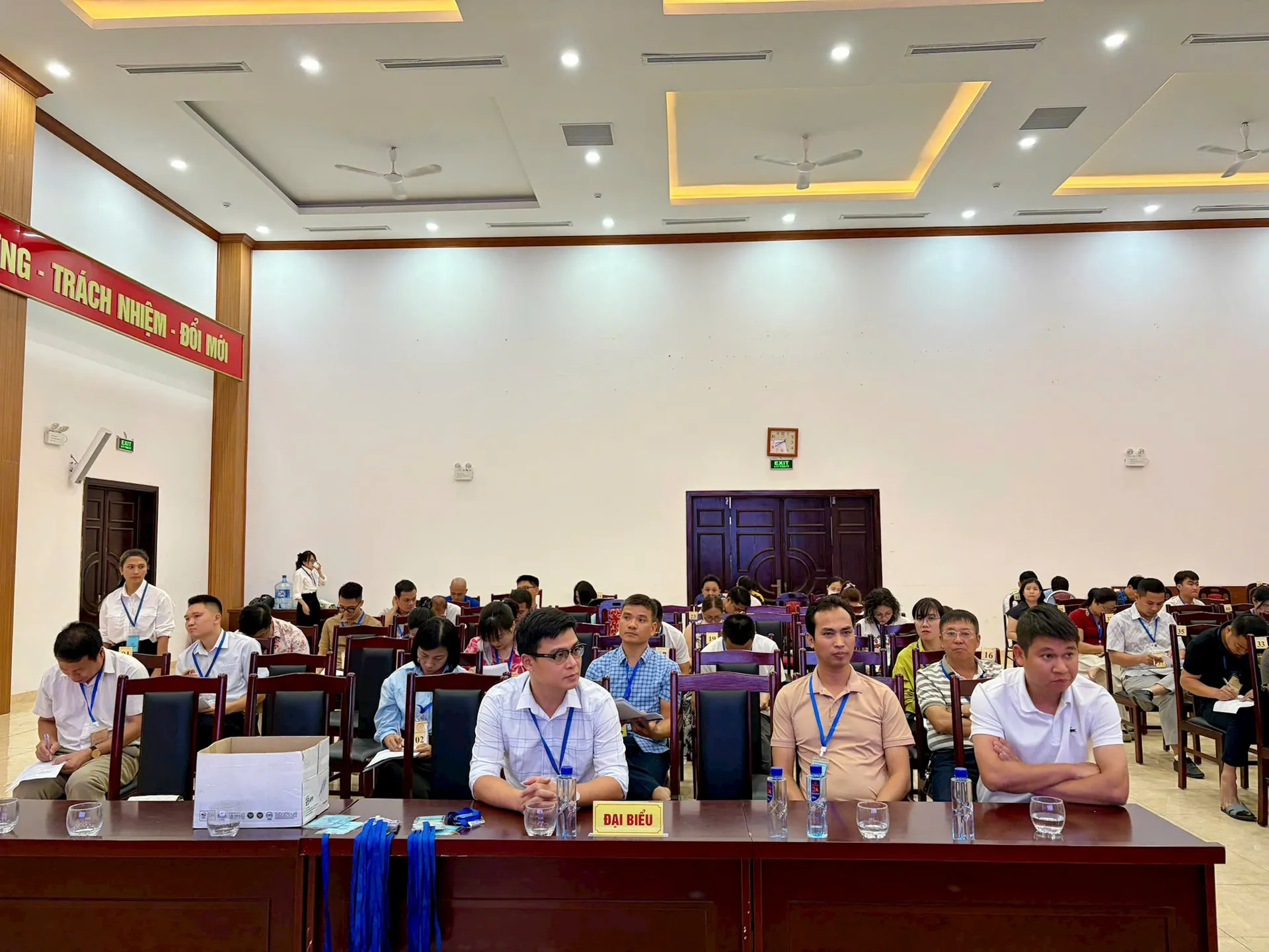 Xã Phúc Thịnh đấu giá thành công 29 lô đất X1 tại thôn Đìa