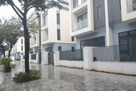 Chuyên gia nói về giải pháp cho những căn nhà triệu USD không có người ở tại Hà Nội