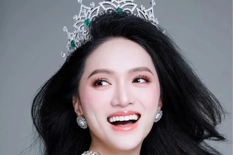 Khán giả vạch ra điểm yếu của Hương Giang khi thi Miss Universe 2025