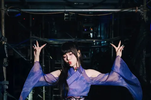 Em xinh say hi được đề cử tại giải thưởng có G-Dragon, Jisoo, Rosé, Jennie góp mặt
