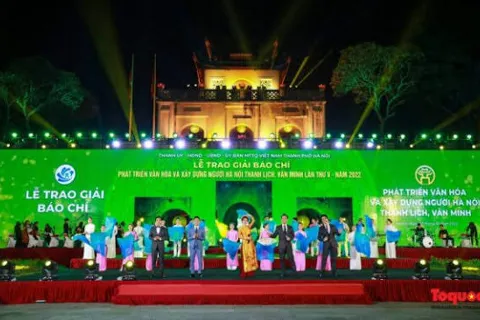 Xem trực tiếp: Lễ trao giải báo chí về phát triển văn hóa và xây dựng người Hà Nội thanh lịch, văn minh