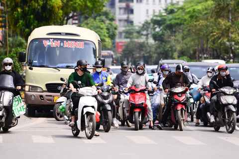 Nắng nóng ở Hà Nội và nhiều khu vực kéo dài đến ngày nào?