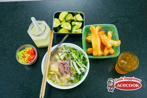 Giới thiệu Phở Việt Nam đến với bạn bè Đức