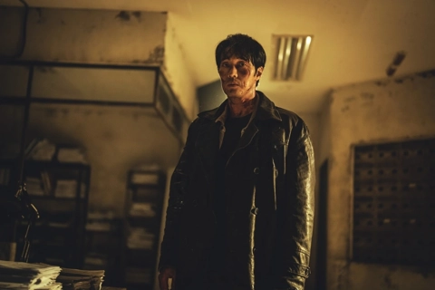 So Ji-sub trở lại màn ảnh sau 13 năm vắng bóng