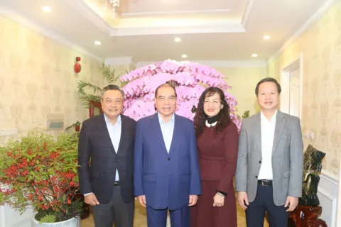 Lãnh đạo UBKT Trung ương thăm và chúc Tết các đồng chí nguyên lãnh đạo Đảng, Nhà nước qua các thời kỳ