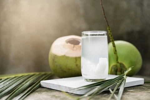 "Thức uống trường thọ" bán đầy ở Việt Nam nhưng dùng sai thời điểm lại gây hại