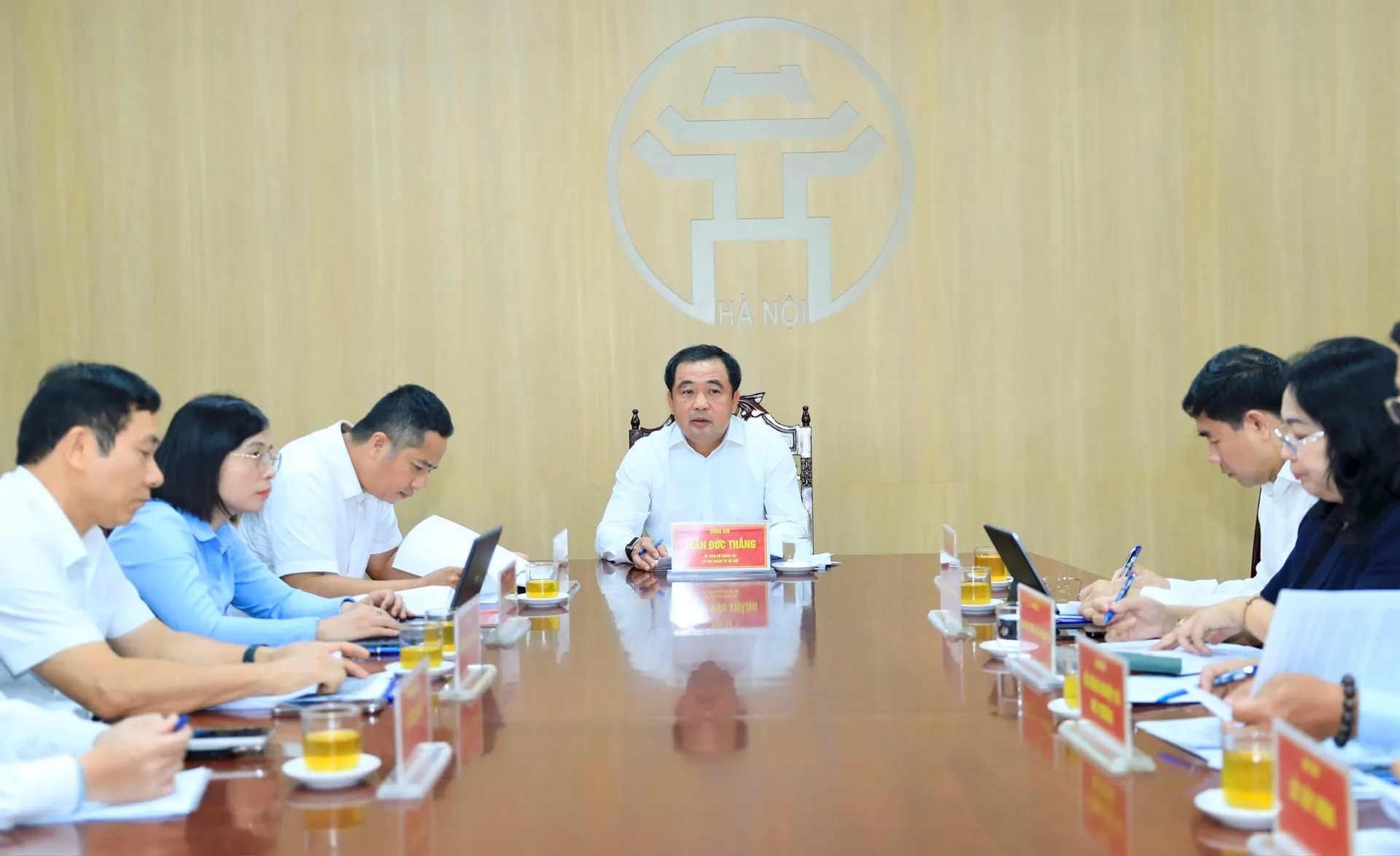 Bí thư Thành ủy Hà Nội Trần Đức Thắng tiếp công dân, chỉ đạo giải quyết 5 vụ việc
