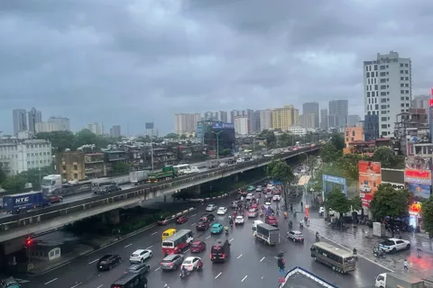 Thời tiết ngày 29/12/2025: Miền Bắc, Hà Nội mưa vài nơi, sương mù, trời rét