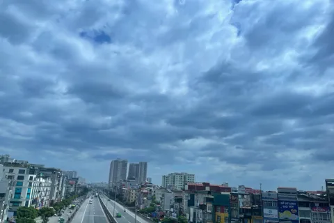 Thời tiết ngày 28/9/2025: Miền Bắc, Hà Nội mưa to cục bộ
