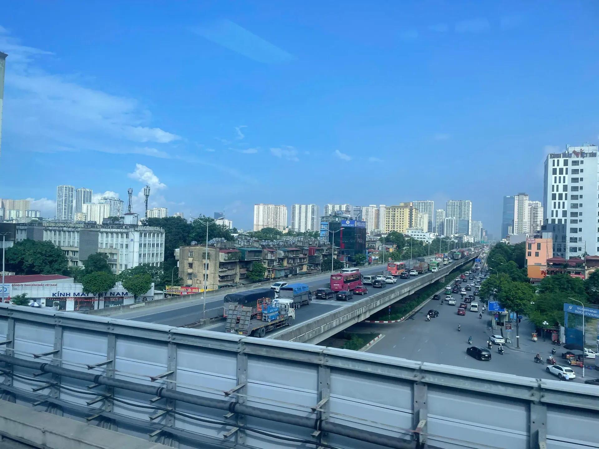 Thời tiết ngày 19/12/2025: Miền Bắc, Hà Nội ngày nắng, nhiệt độ tăng