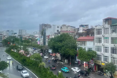 Thời tiết ngày 1/10/2025: Hà Nội và cả nước mưa to, trời se lạnh
