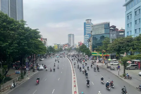 Thời tiết ngày 5/11/2025: Miền Bắc, Hà Nội nhiệt độ tăng nhẹ, hửng nắng