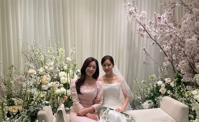 Hyomin T-ara kết hôn, dàn khách mời gây chú ý