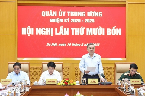 Tổng Bí thư Tô Lâm: Sắp xếp tổ chức quân sự phù hợp với chính quyền địa phương hai cấp
