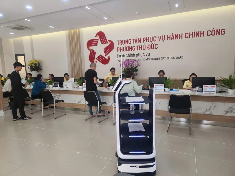 Đề xuất giải pháp tháo gỡ vướng mắc trong vận hành chính quyền địa phương 2 cấp tại TP Hồ Chí Minh