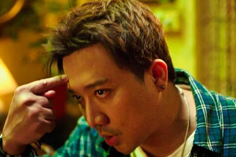 Trấn Thành để lộ điểm yếu trong cả diễn xuất và đạo diễn