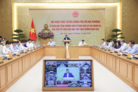 Thủ tướng: Tăng trưởng 8,3-8,5% năm 2025 không là 'mục tiêu bất khả thi'