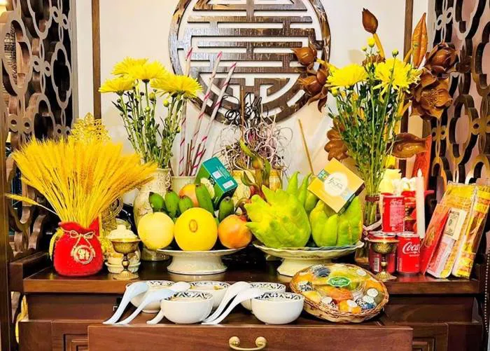 Văn khấn rằm tháng 5 âm lịch Ất Tỵ 2025 chuẩn nhất theo cổ truyền Việt Nam