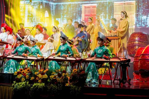 Xây dựng bộ nhận diện hình ảnh quốc gia Việt Nam
