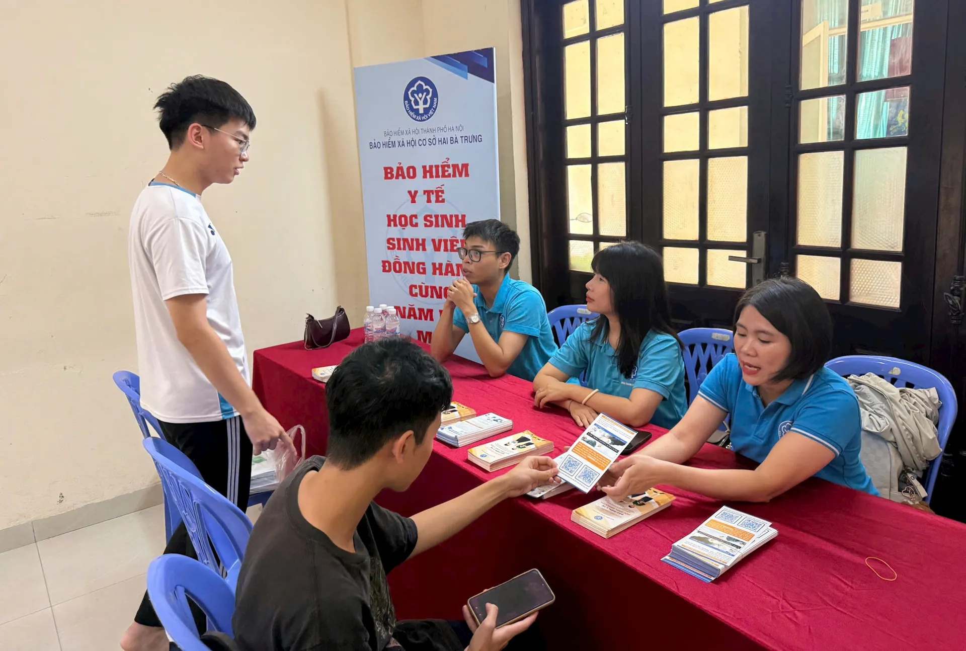 Hà Nội đẩy mạnh phát triển người tham gia BHYT, hướng tới bao phủ toàn dân