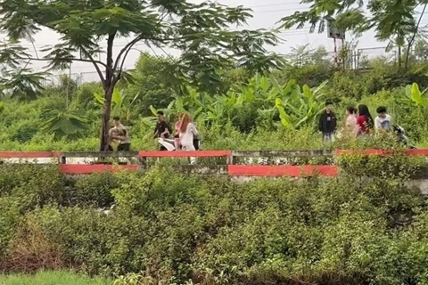 Đi xe lạng lách hành hung người đi đường, 9 đối tượng ở Bắc Ninh bị khởi tố
