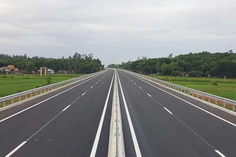 Đẩy nhanh tiến độ 5 dự án thành phần đường bộ cao tốc Bắc - Nam phía Đông