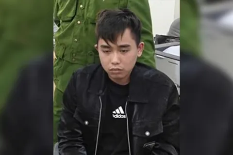 Tạm giữ đối tượng dùng dao gây thương tích tại phường Bồ Đề