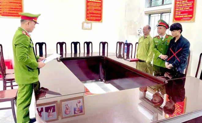 Khởi tố đối tượng dùng kiếm chém người ở Hà Tĩnh
